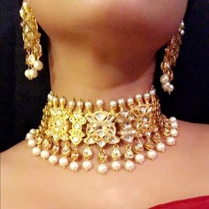 Sonam kapoor style choker
